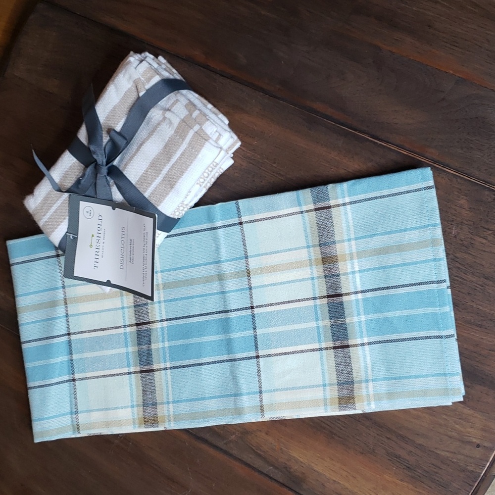 IKEA NWOT Plaid Kitchen Dish Towel and Threshold Dish Cloths
